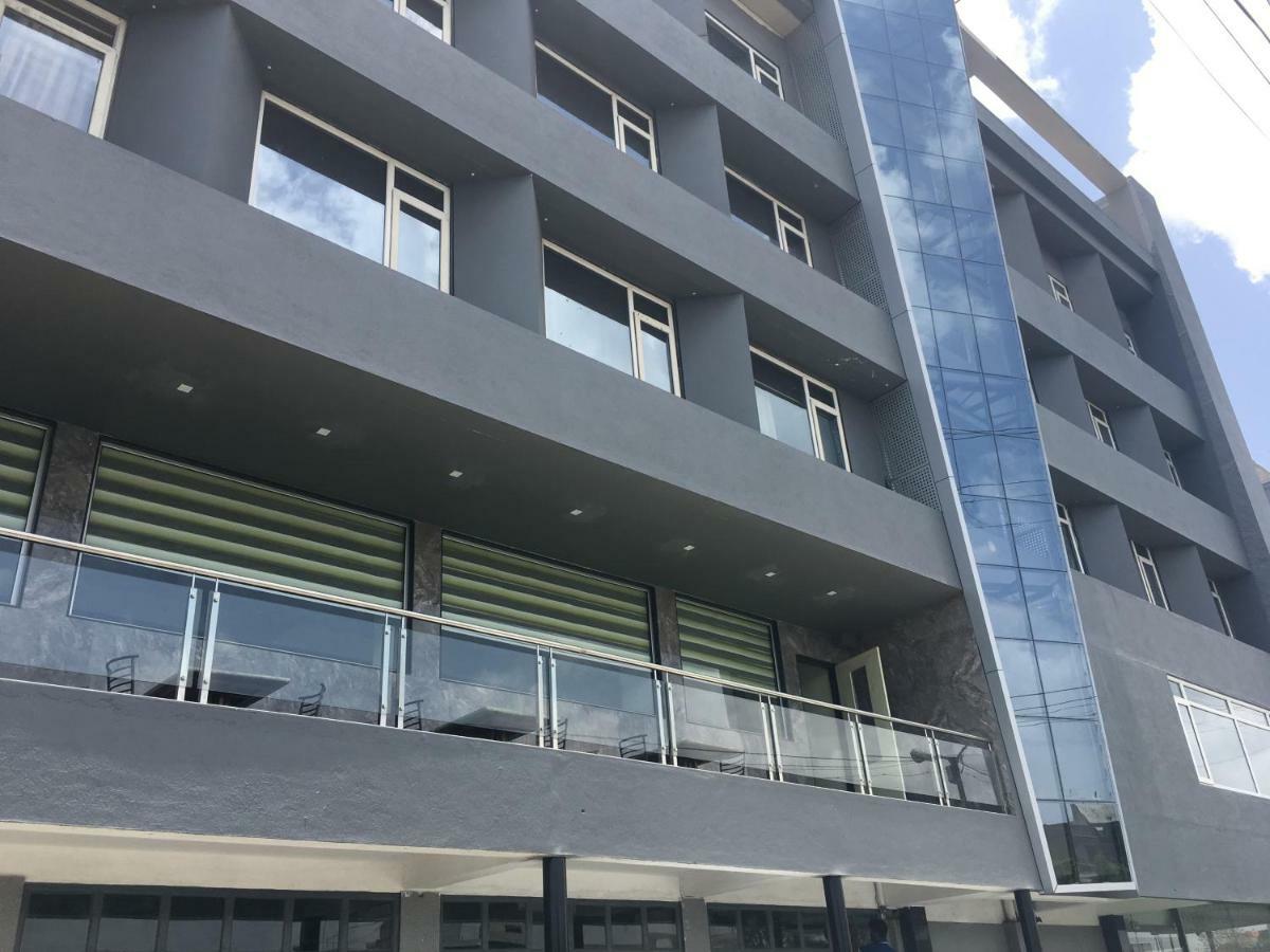 Kyriad Hotel Nashik By Othpl Exterior foto